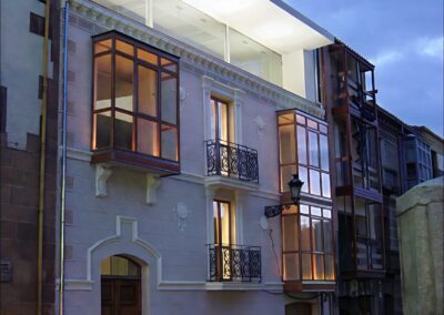 Fachada del edificio del colegio de arquitectos