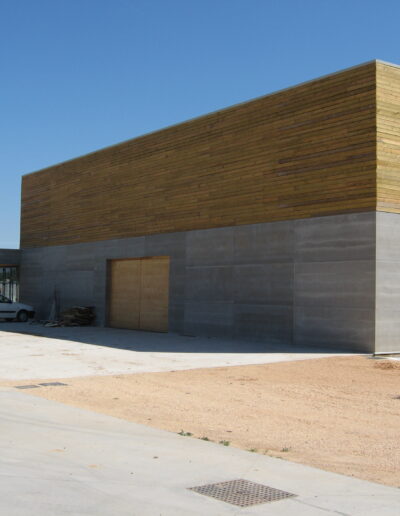 Edificio Usos Múltiples Almazán